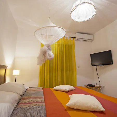 Apartments Petrcane Welcome Room photo